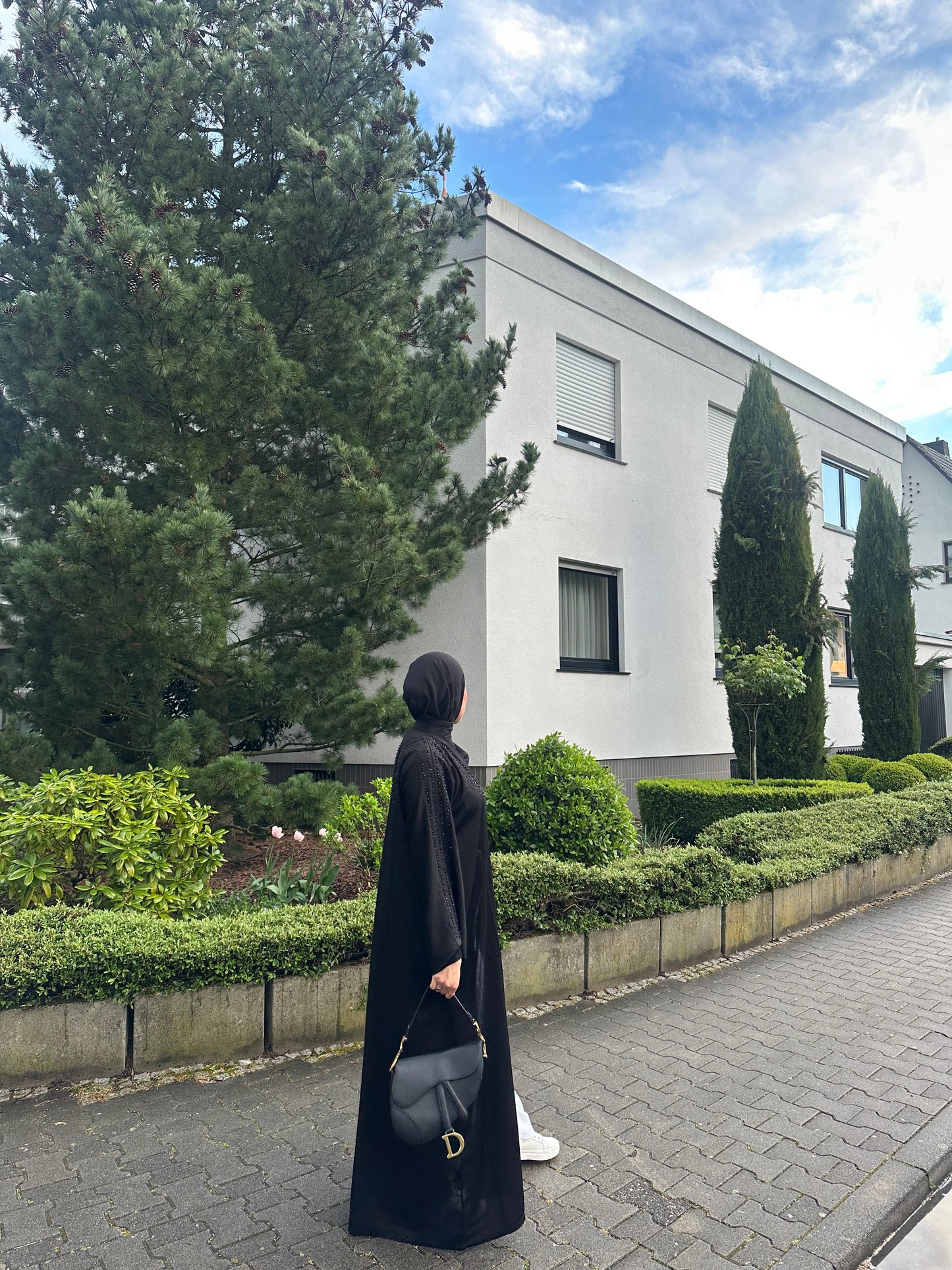 ABAYA CLASSIC BLACK
