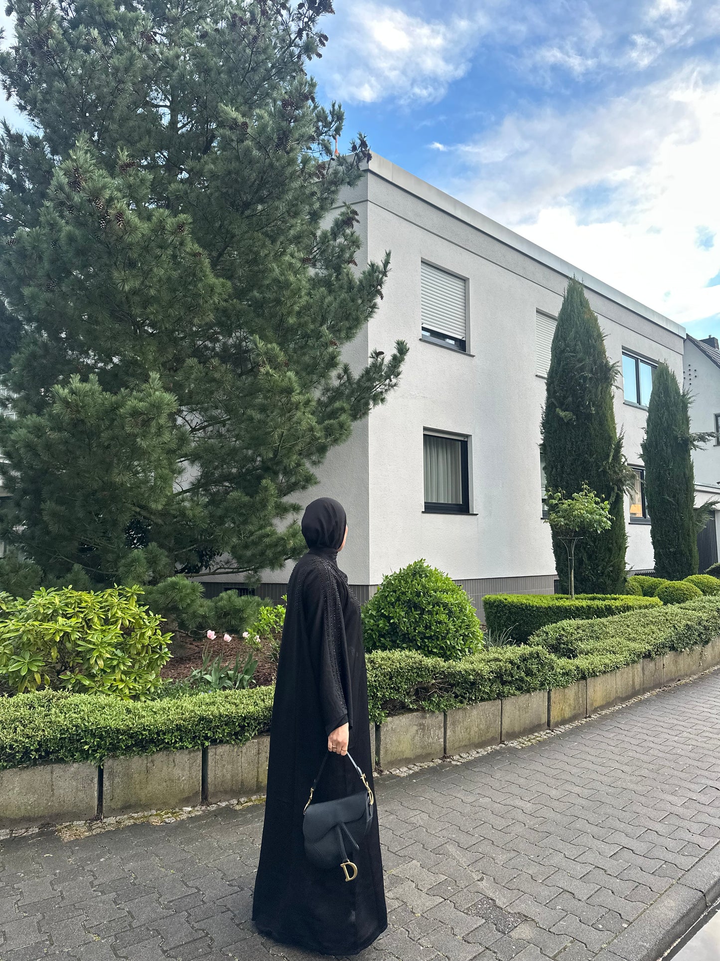 ABAYA CLASSIC BLACK
