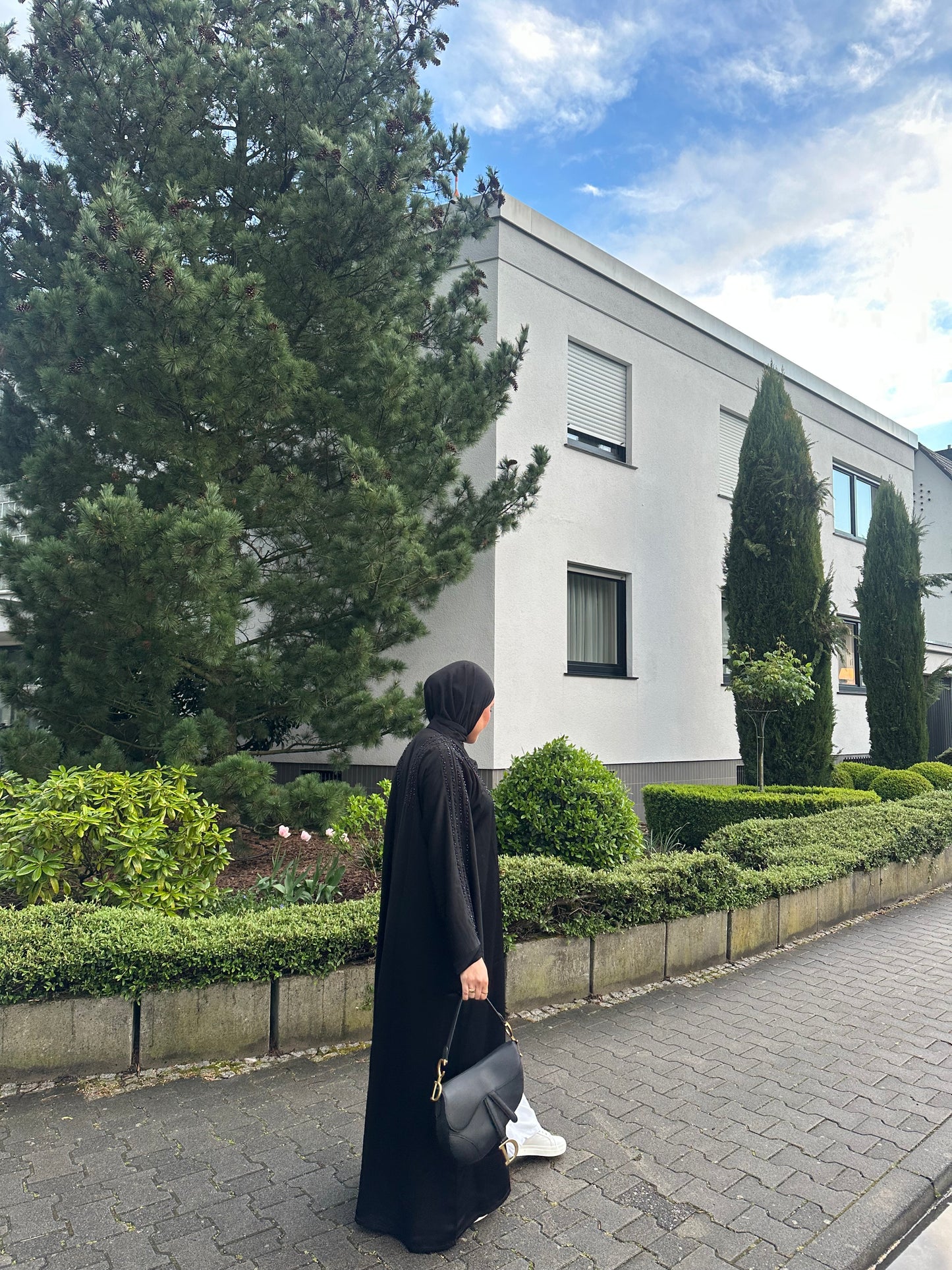 ABAYA CLASSIC BLACK