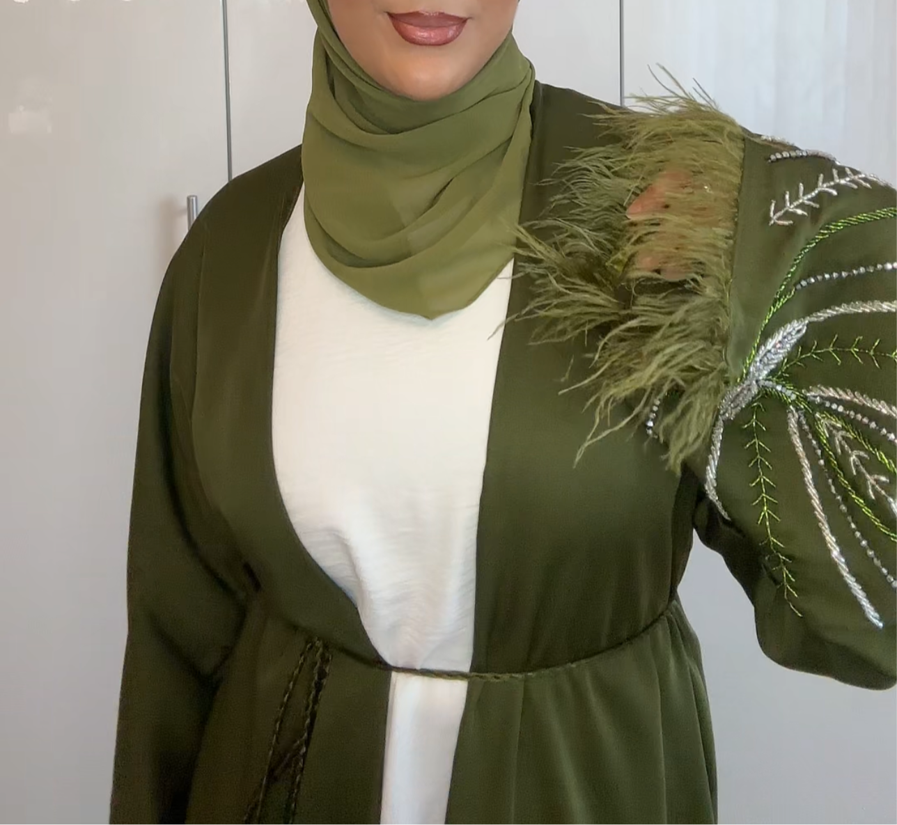 ABAYA OLIVA LUXE