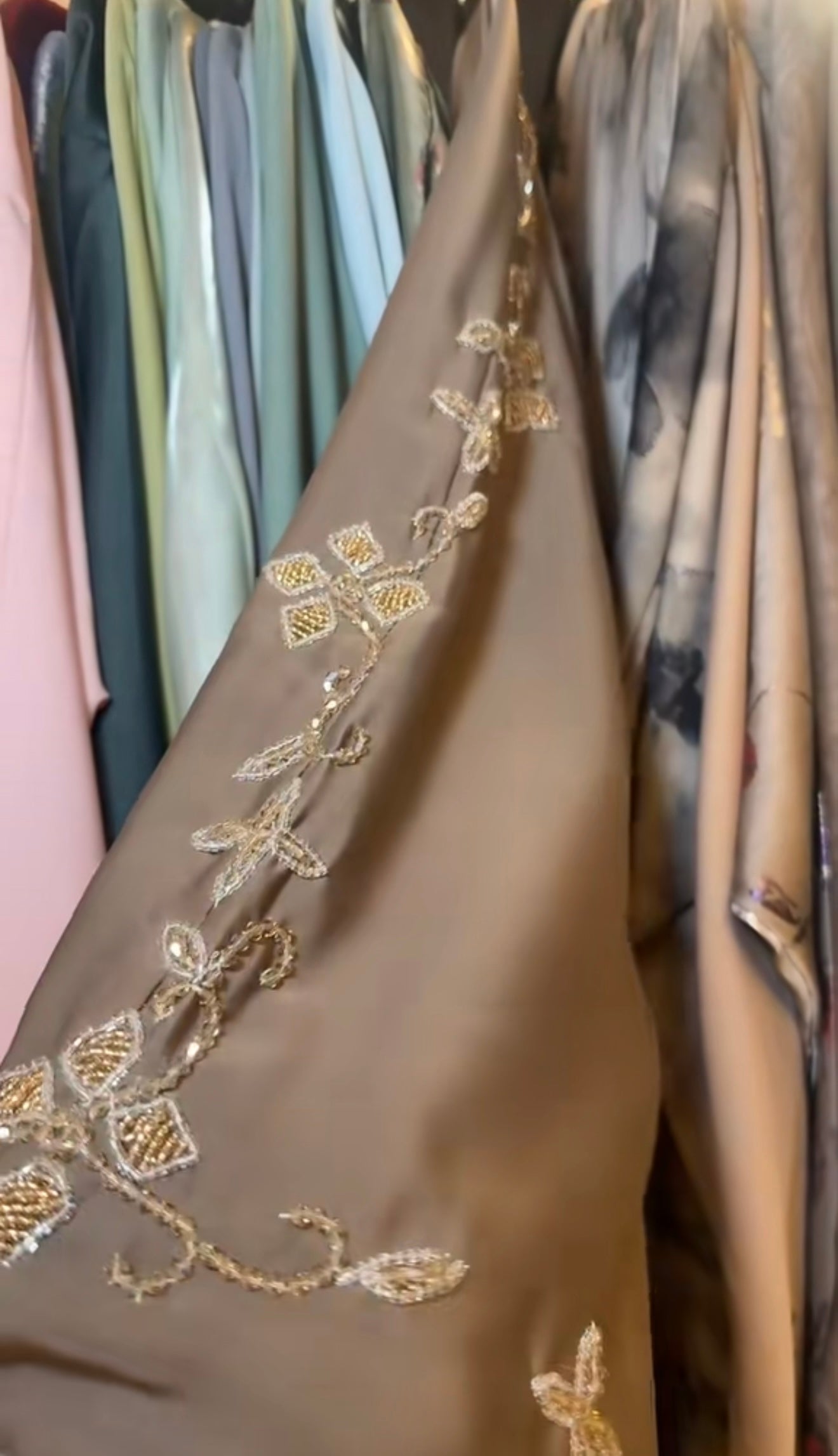ABAYA CARAMEL DIAMOND