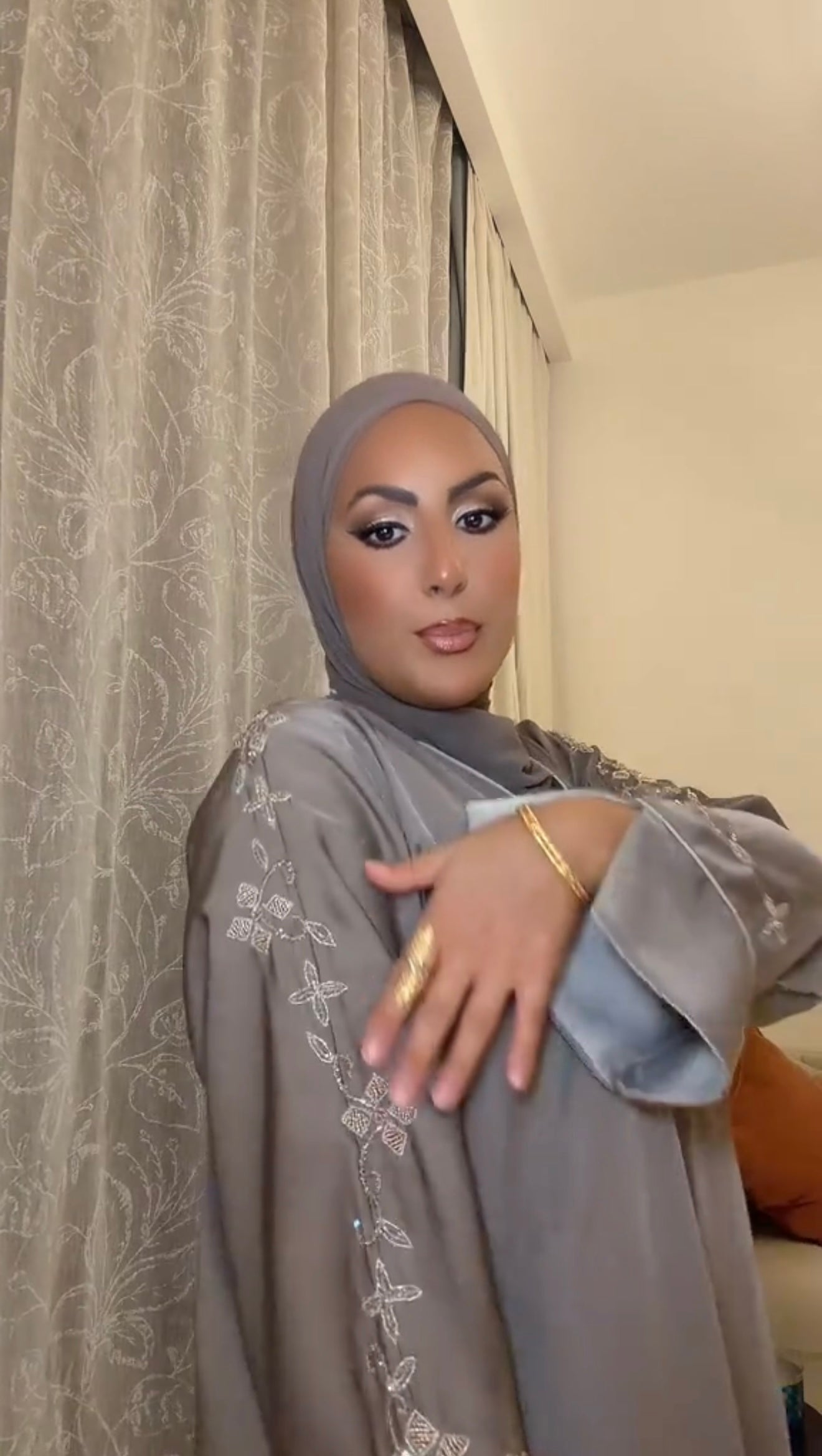 ABAYA CARAMEL DIAMOND