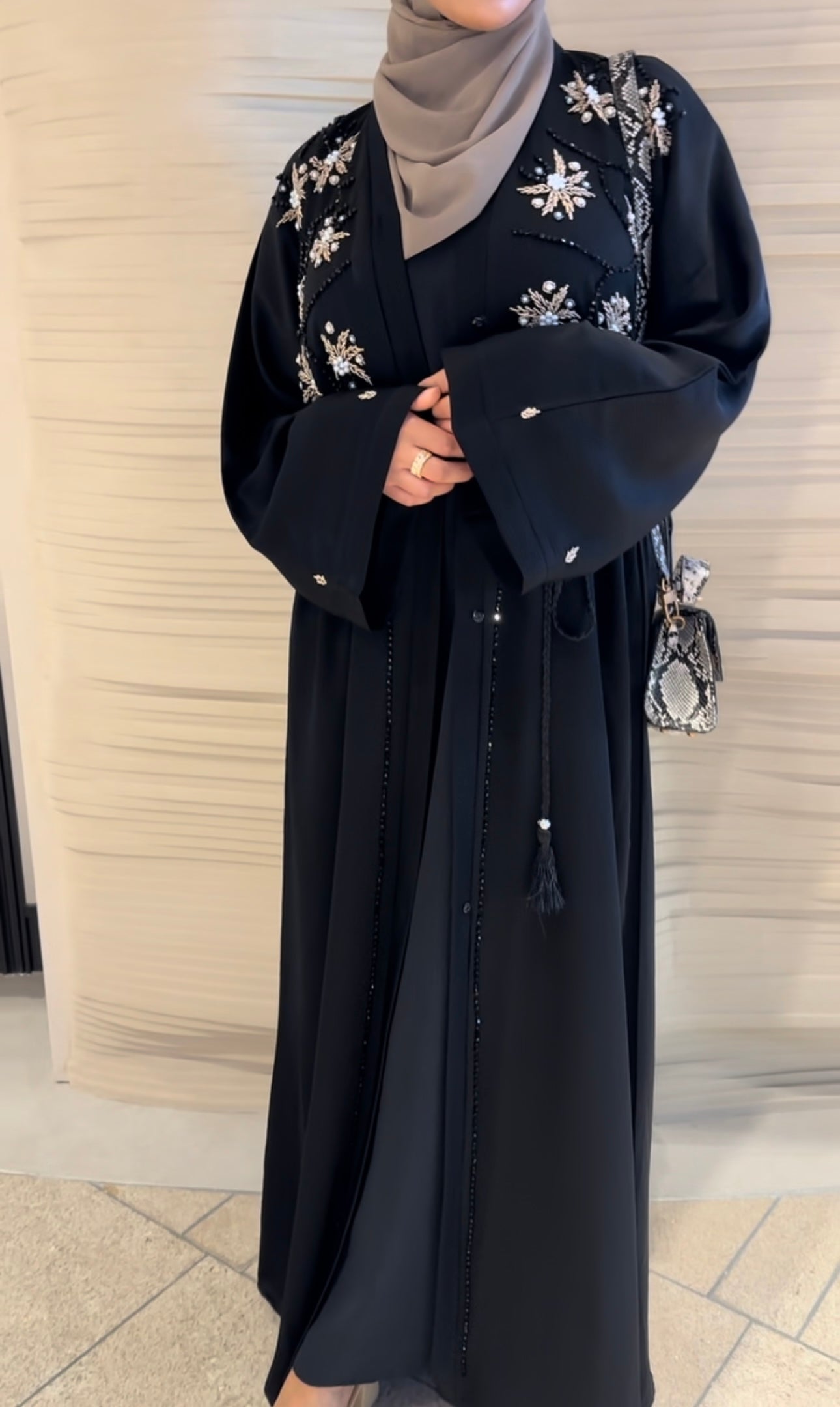 ABAYA ROYAL BLACK